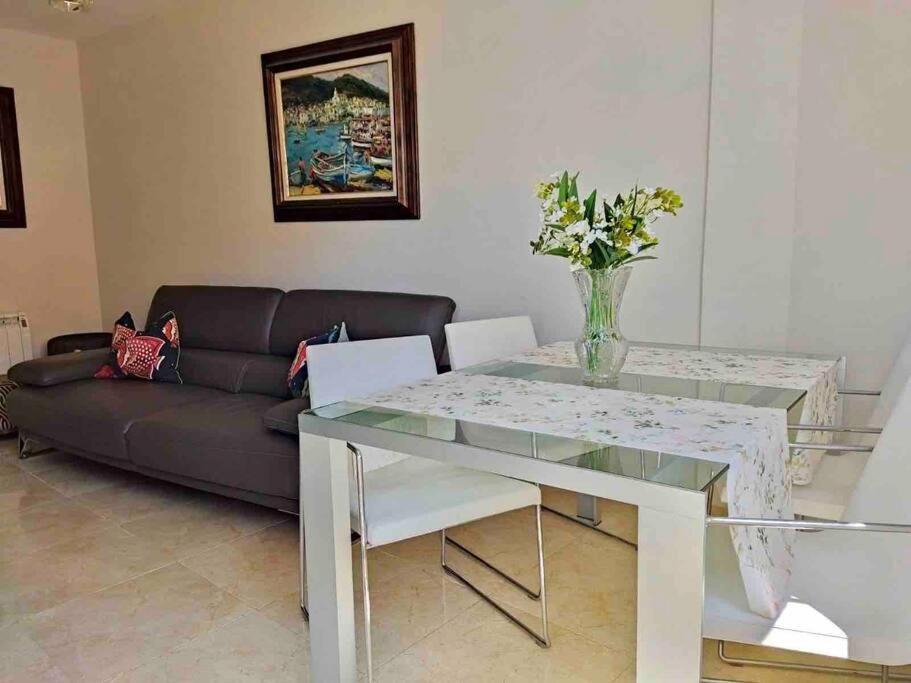 Apartamento As Tres Pitas Διαμέρισμα Villanueva De Arosa Εξωτερικό φωτογραφία